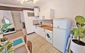 GregBnb-com - T2 Design 34m2 - Toulon Est - Wifi Fibre
